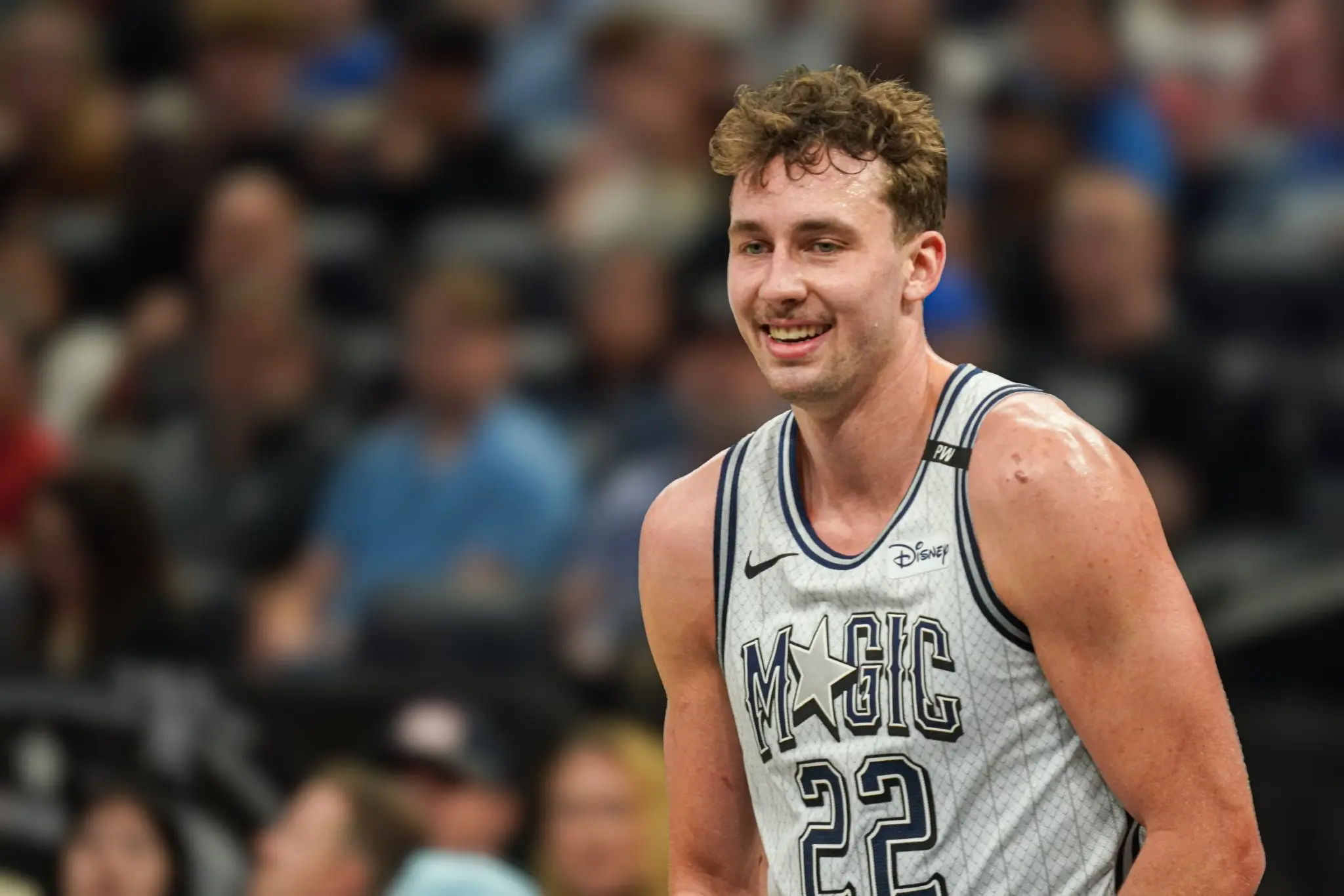 理层当机立, 德国男篮夺 理层当机立, 德国男篮夺